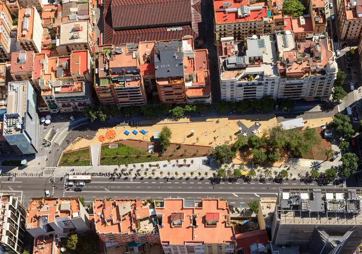 Immediate availability coworking Gracia Gal La Placidia Barcelona