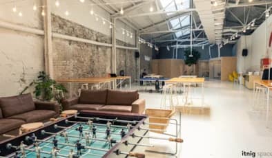Coworking para equipos en Poblenou Bogatell | Officionados