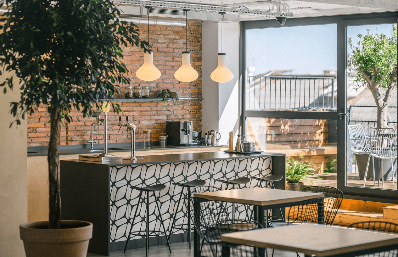 rooftop and bar coworking sant antoni