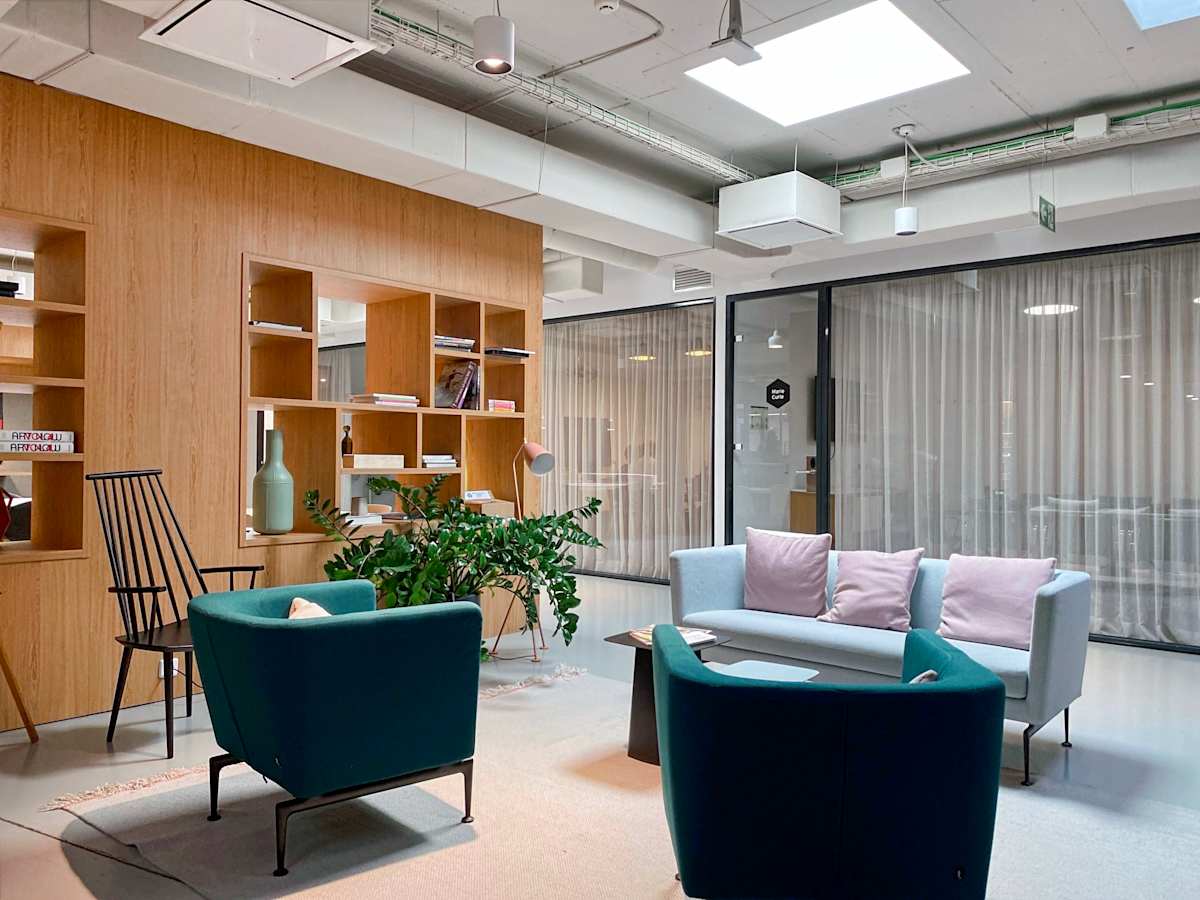 Disponibilidad inmediata coworking Poblenou Barcelona