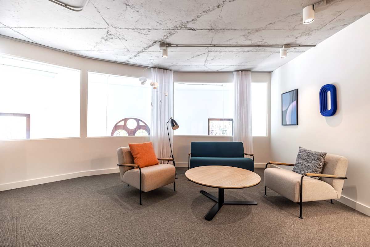 Coworking con sala de reuniones Eixample