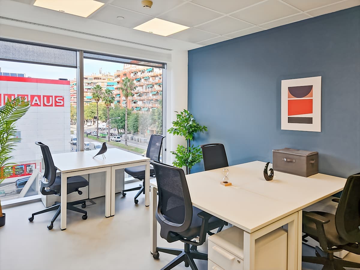 Coworking cerca del centro en Zona Franca