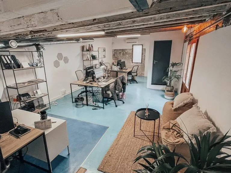 plug and play private office eixample barcelona
