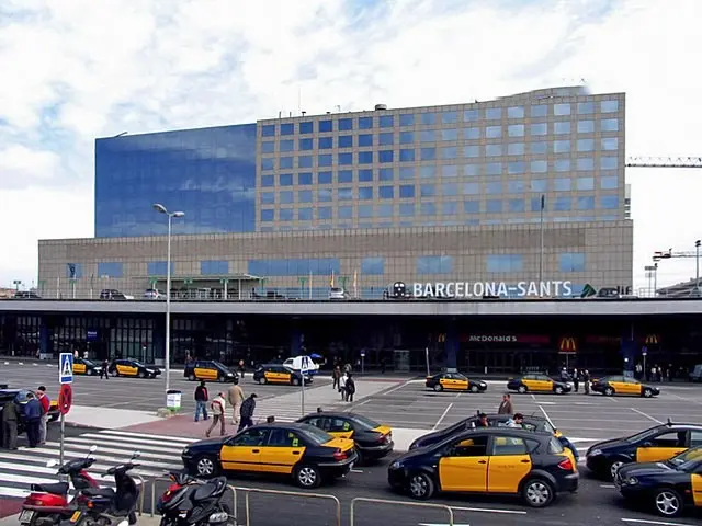 outside of barcelona sants station