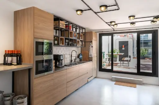 bureau plug and play avec terrasse