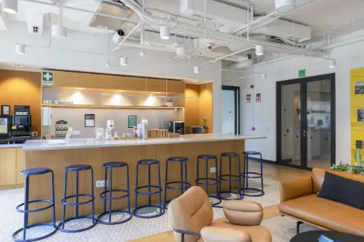 best office coworking barcelona poblenou Shared coworking space with free coffee