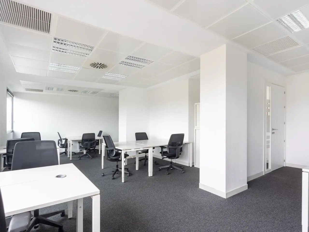 large office space plug and play