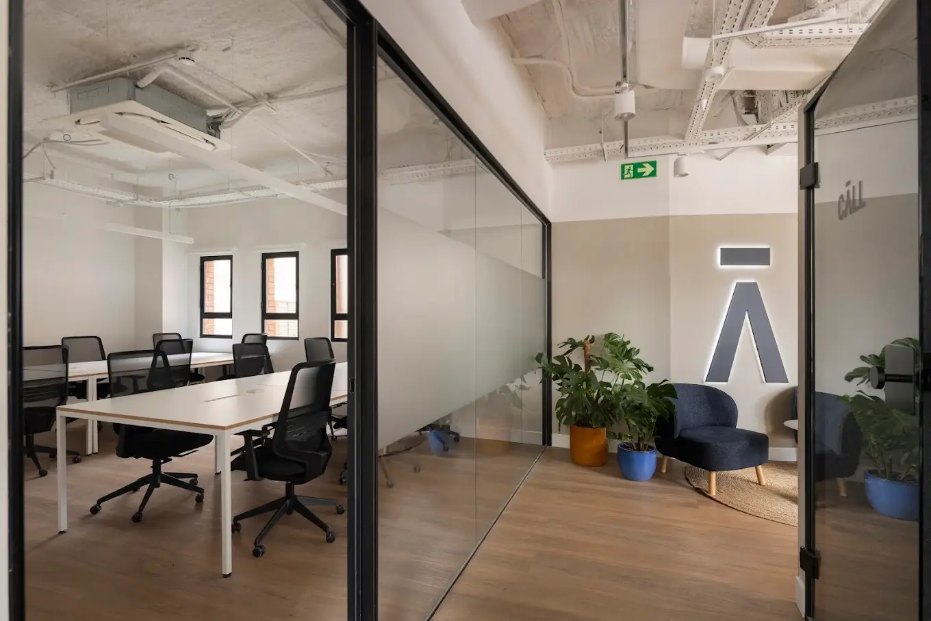 office plug and play madrid chamartin