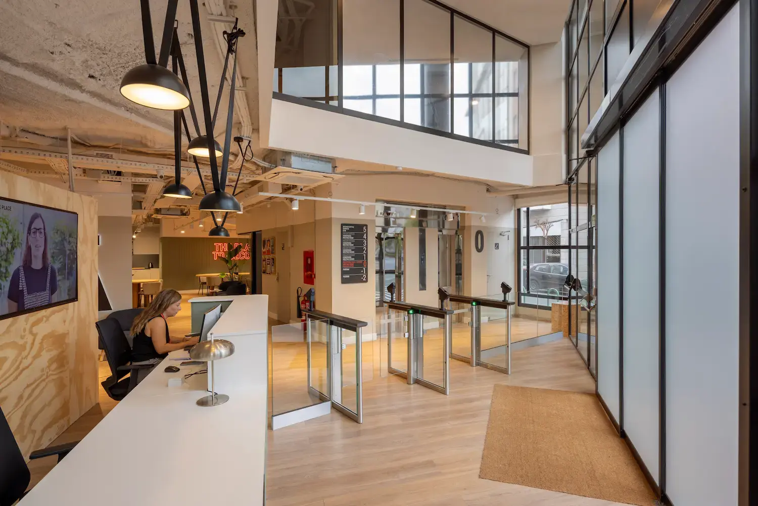 coworking madrid chamartin entrance