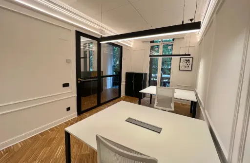 large premium private office near la pedrera