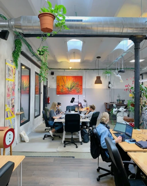 nice coworking space in poble ec