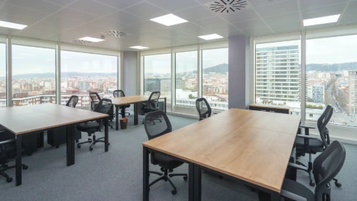 find a private office all inclusive with views on barcelona